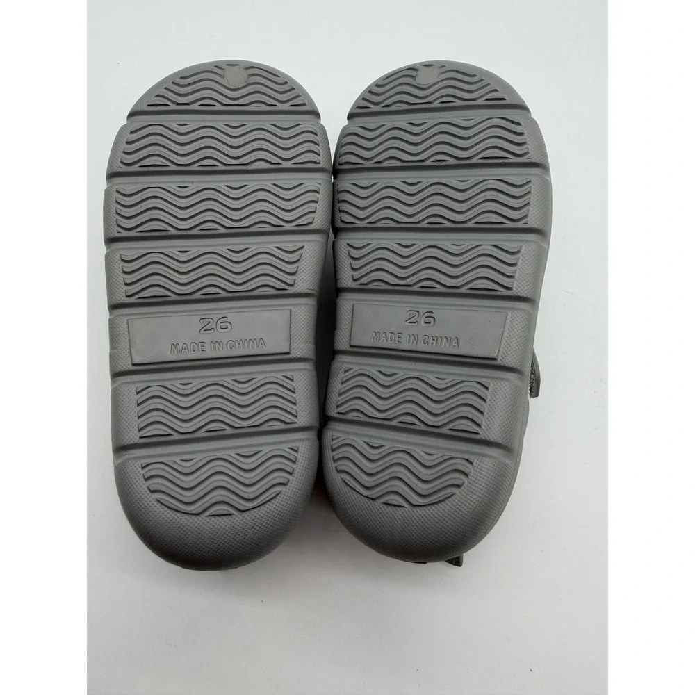 Kvbabby Kids Gray Clogs Slip On Water Shoes with Charms EU 26
